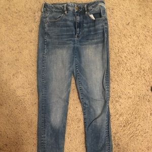 American Eagle skinny jeans